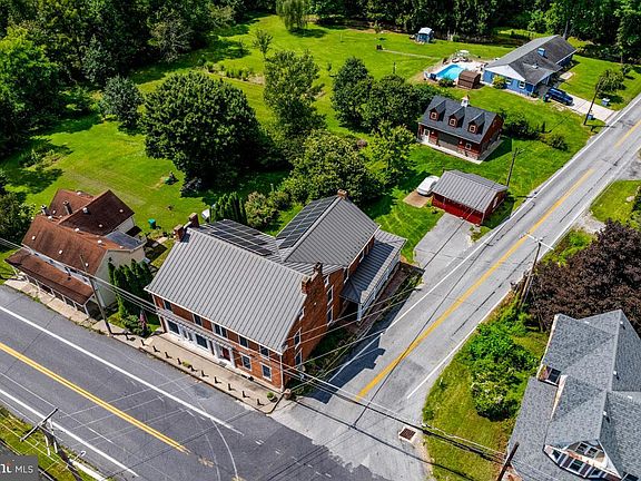 4th image of 3498 Carlisle Rd