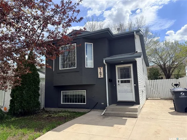 167 Wedge ROAD, Saskatoon, SK S7L 6P9