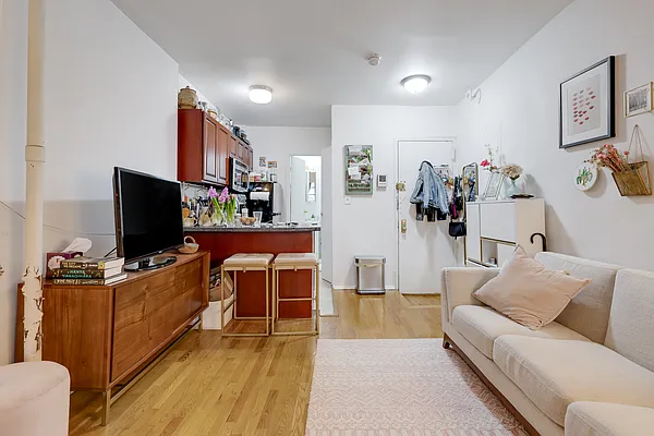 Rented by Blackwater Associates Inc. | media 16