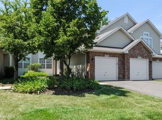 2141 Fulham Dr #34, Naperville, IL 60564