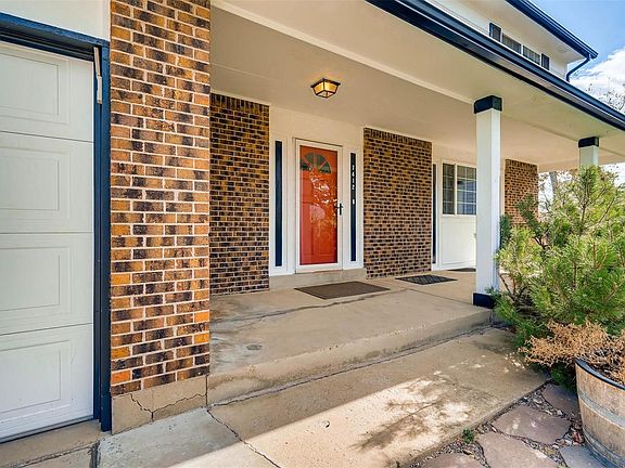 3rd image of 7412 Arbutus Ct