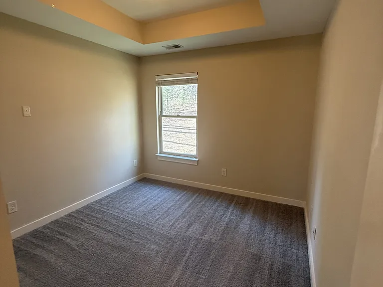 20478 Castle Ridge Rd — Photo 9