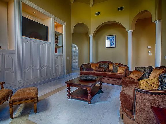 3rd image of 1801 Lazy Lake Dr