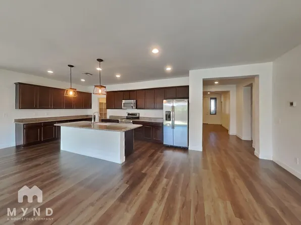22483 E Creosote Dr, Queen Creek, AZ 85142