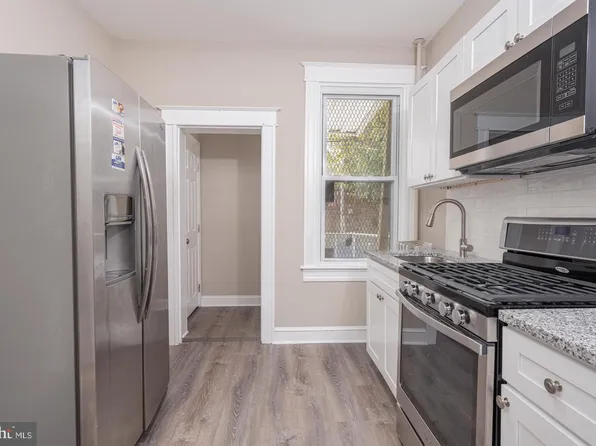 620 Allendale St, Baltimore, MD 21229
