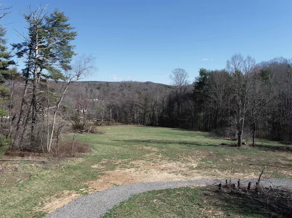 Reece Rd SW, Willis, VA 24380