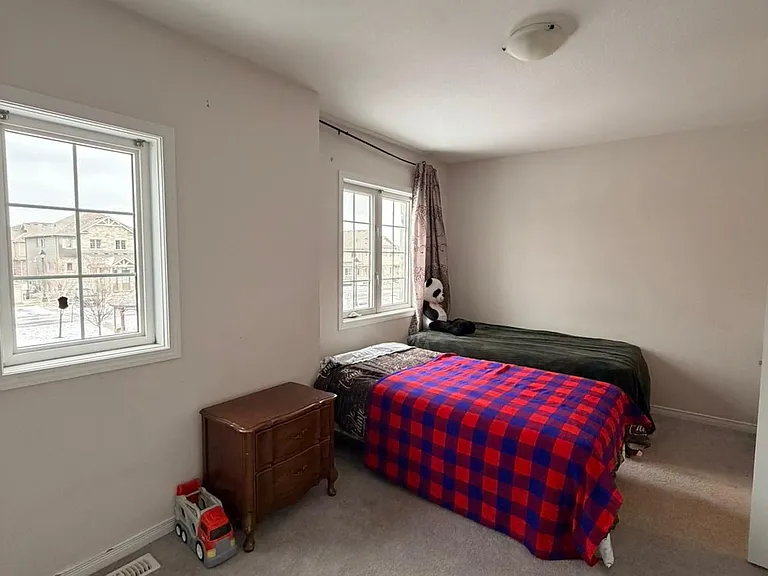 3200 Singleton Ave #23 — Photo 11