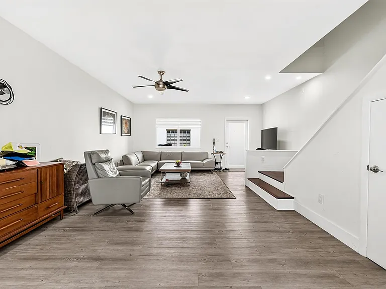 8956 Collins Ave #4 — Photo 13
