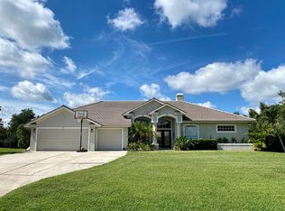 6122 9th Avenue Cir NE, Bradenton, FL 34212