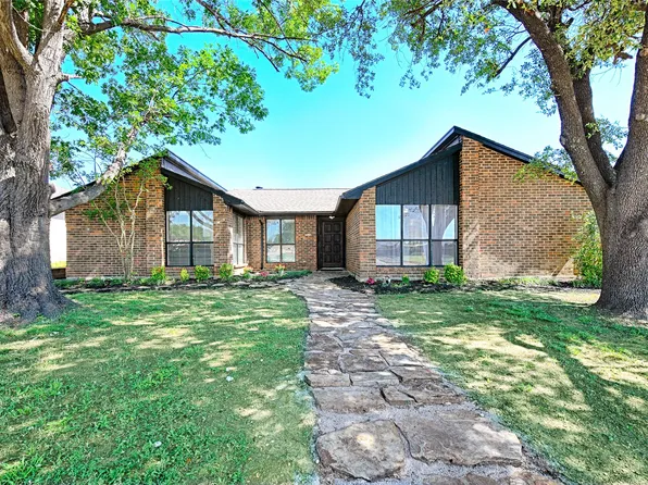 3229 Poteet Dr, Mesquite, TX 75150