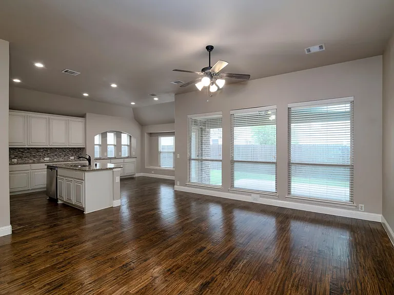 3417 Tempest Ln — Photo 9