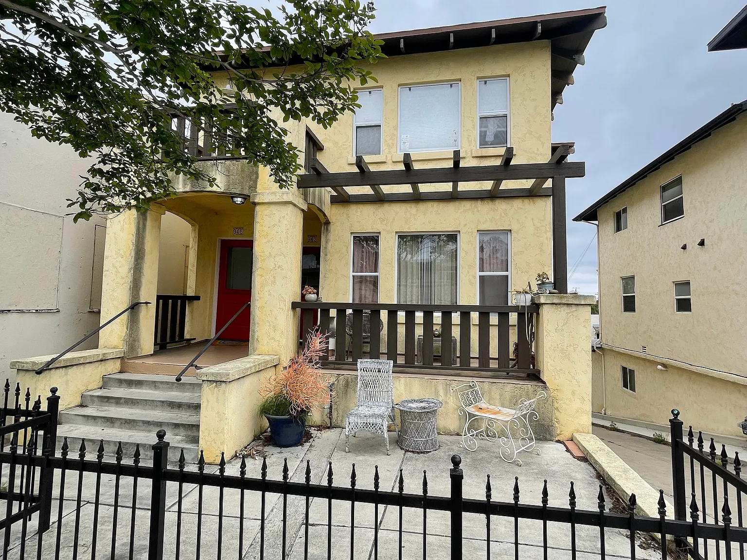 3 bed, 1500 sqft, $3,695 — Photo 2