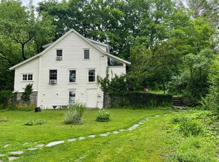 81 Rock City Rd, Woodstock, NY 12498