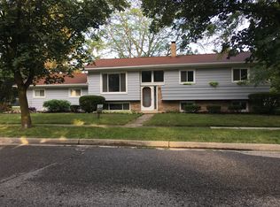 420 Aberdeen Way, Howell, MI 48843
