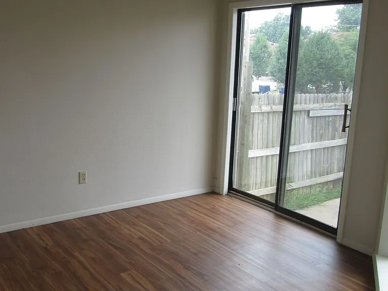 3329-3343 S Fairway 3326 3346 S Delaware Spg — Photo 3