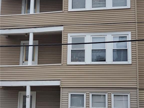 4th image of 65 Lincoln Ave
