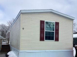 9 Oak Dr #Oa09, Hamlin, NY 14464