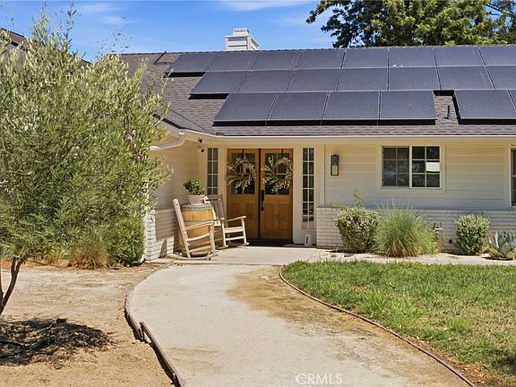 2nd image of 37434 Glenoaks Rd