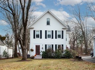 146 Lincoln Rd #A, Lincoln, MA 01773