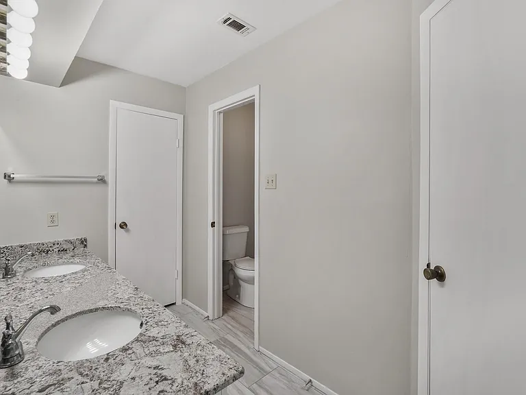 10814 Sugar Hill Dr #A — Photo 18