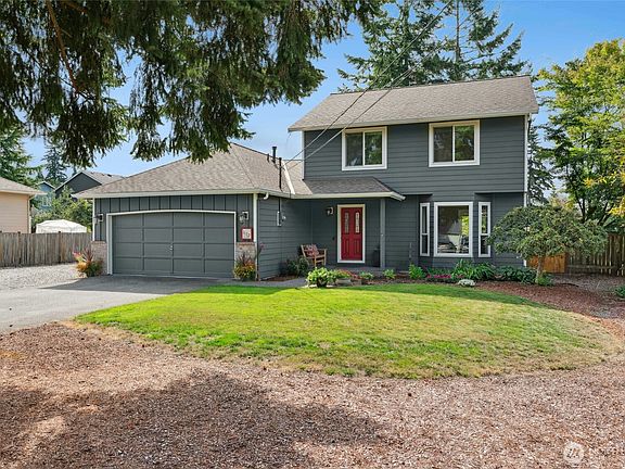2nd image of 1132 Crawford Rd