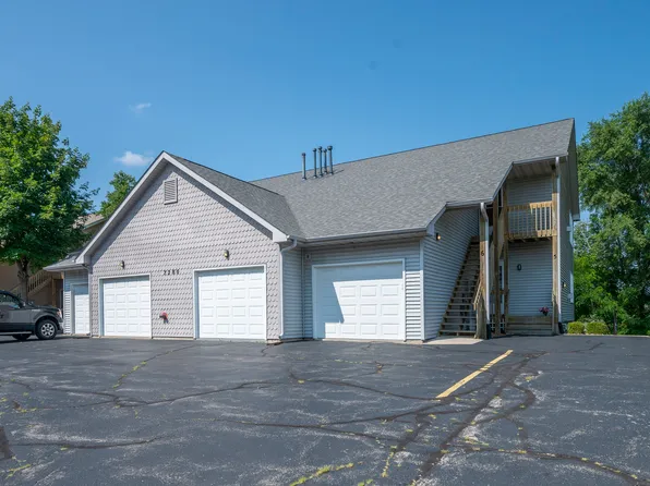 7280 N Alpine Rd #4, Loves Park, IL 61111