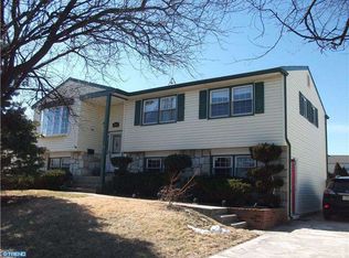 1210 Salem Rd, Burlington, NJ 08016