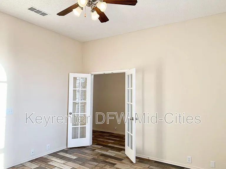 2606 Lonesome Oak Dr — Photo 4