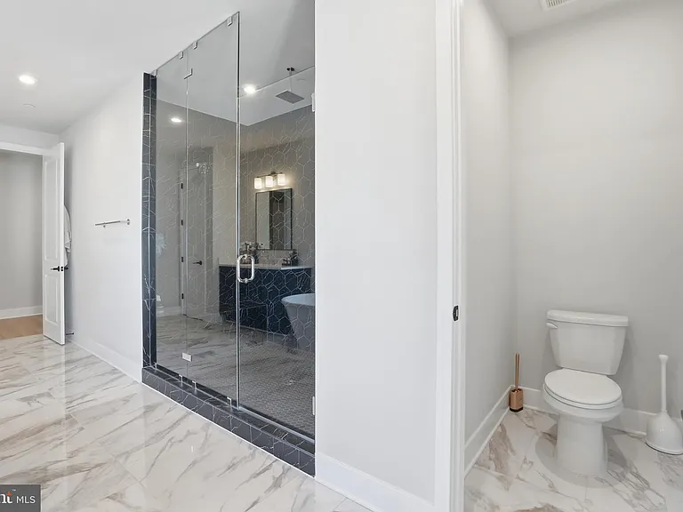 9725 Lantana Way — Photo 25