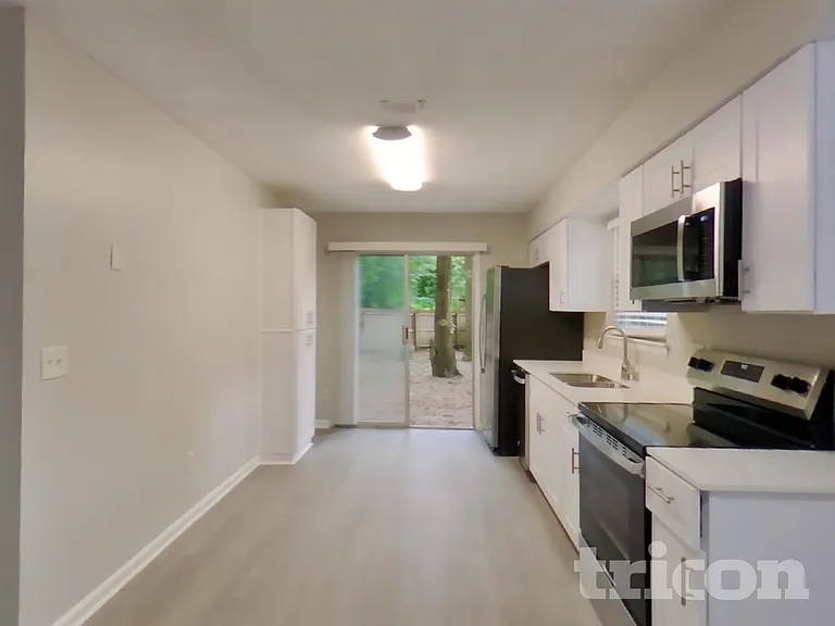 3572 Raymur Villa Dr — Photo 4