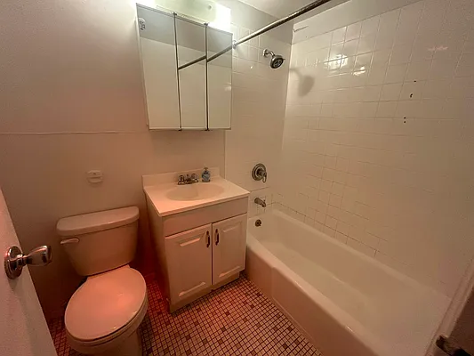 Rented by Prince Real Estate Associates LLC | media 8