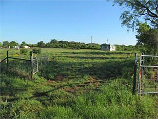 2nd image of 4425 County Road 107