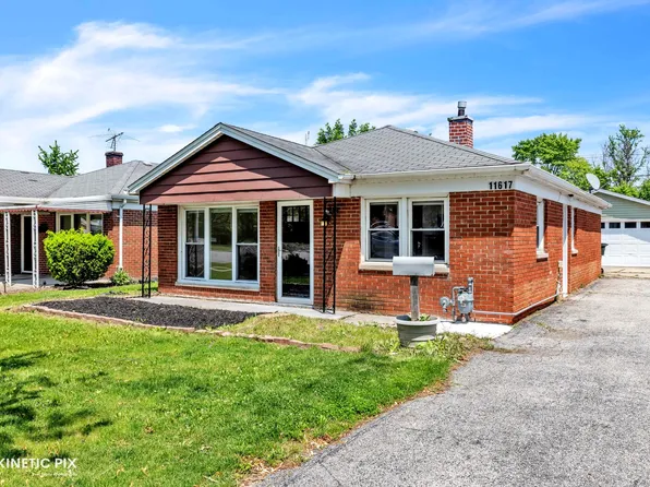 11617 S Kedzie Ave, Merrionette Park, IL 60803