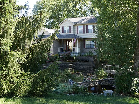 2nd image of 2241 Megrue Dr