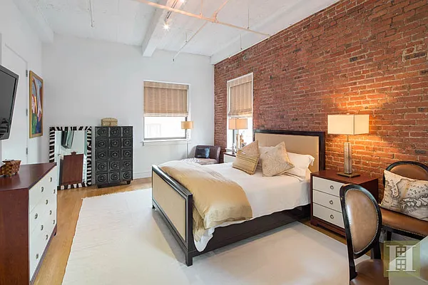 Sold by Halstead Real Estate | media 2