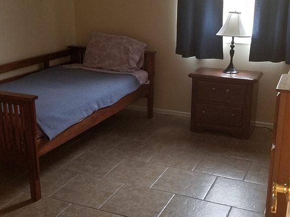 5th image of 1143 S Marie Ct #1B