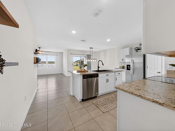 5th image of 3649 Foggy Mist Rd SE