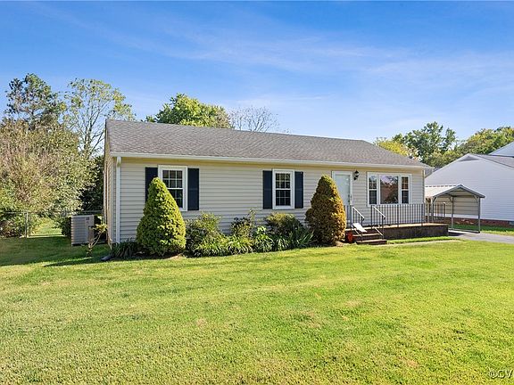 2nd image of 7006 Marie Ln