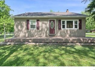 229 Ries Rd, Ballwin, MO 63021