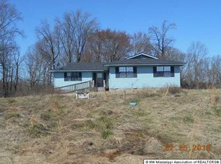 9992 Brownsferry Rd, Senatobia, MS 38668