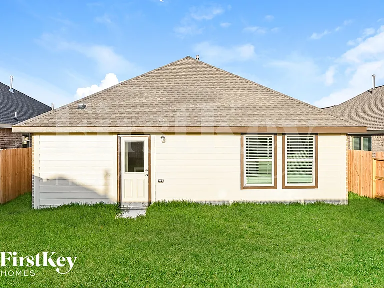 18435 Summit Ranch Dr — Photo 17