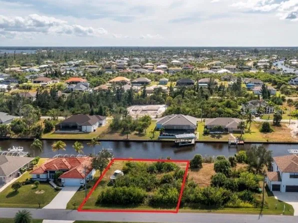 15882 VISCOUNT CIRCLE LOT 11, PORT CHARLOTTE, FL 33981