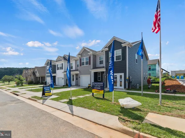 190 Caterpillar Dr, Luray, VA 22835