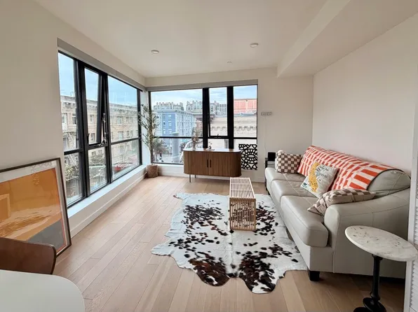 1201 Sutter St #308, San Francisco, CA 94109
