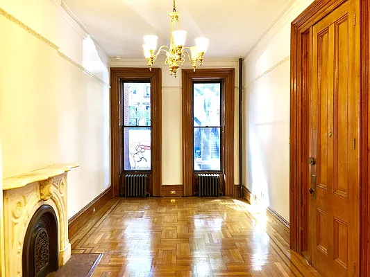 Rented by Remax Real Estate Professionals | media 16