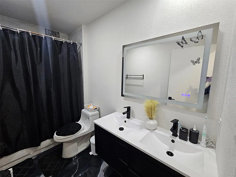 10706 Berthound Dr — Photo 20