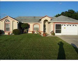 5th image of 2107 El Campo Ave