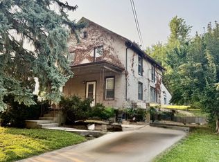 311 6th St, Peru, IL 61354