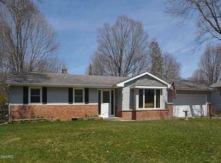 4675 Rollridge Ave, Kalamazoo, MI