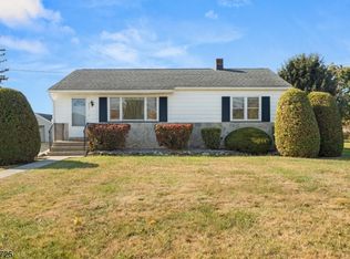 1741 Springtown Rd, Phillipsburg, NJ 08865